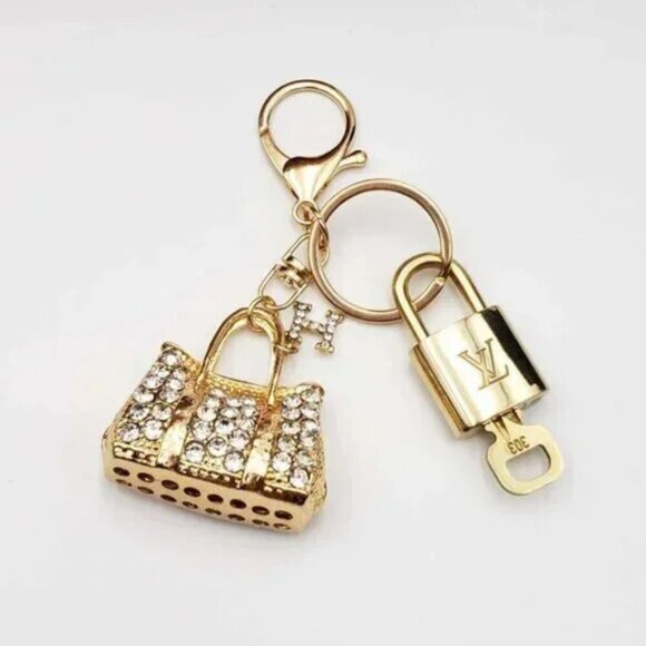 100% Auth Louis Vuitton Lock & Key with unbranded Bagcharm, Keycharm, Keychain - Picture 1 of 8